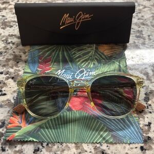 Maui Jim HieHie Polarized Sunglasses - Translucent Yellow Frame, Gray Lenses